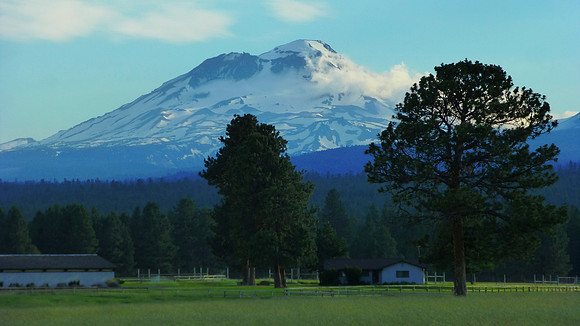 Sisters, Oregon and North Sister